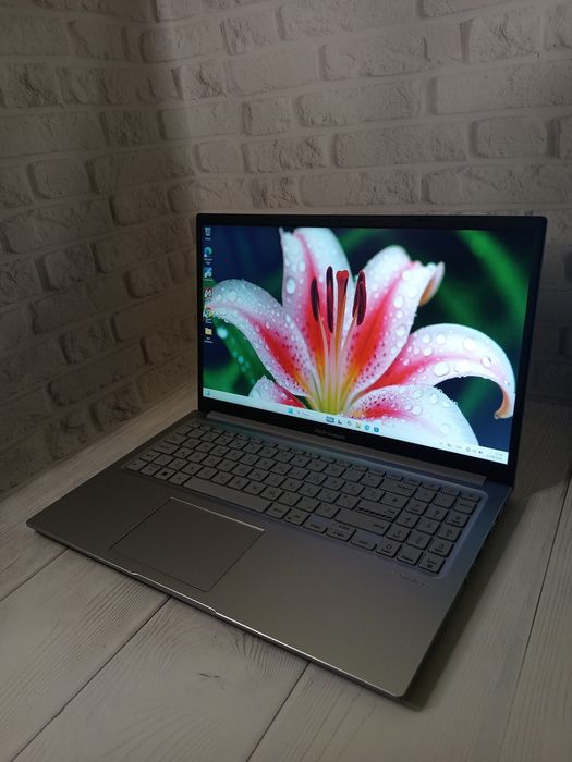 Ноутбук Asus VivoBook 15 X1504Z i5-1235U 10 ядер 16Gb RAM