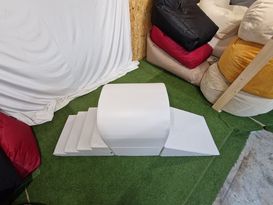 Circuito infantil em espuma revestida