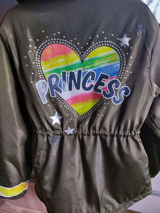 Kurteczka parka dla dziewczynki