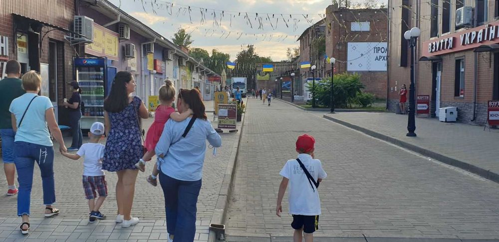Оренда комерційного приміщення під магазин, кафе, перукарню