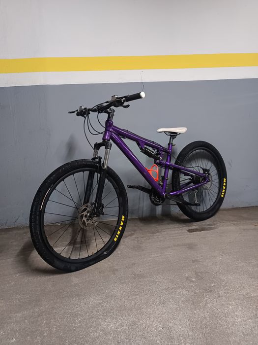 Bicicleta Roda 29 MTB Downhill Full Suspension