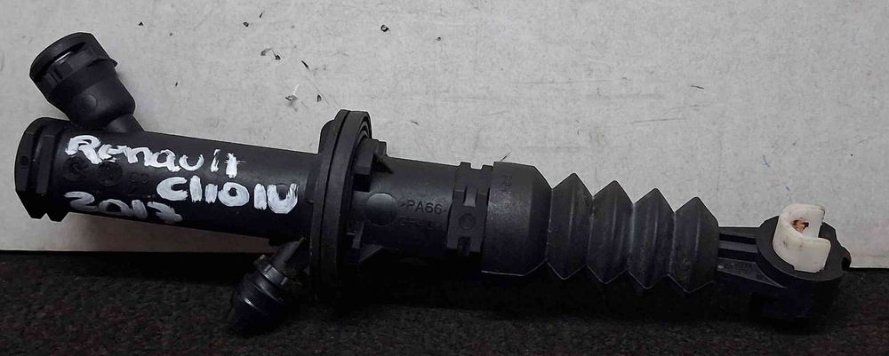 Bomba Principal da Embraiagem 306105773R - RENAULT CLIO IV
