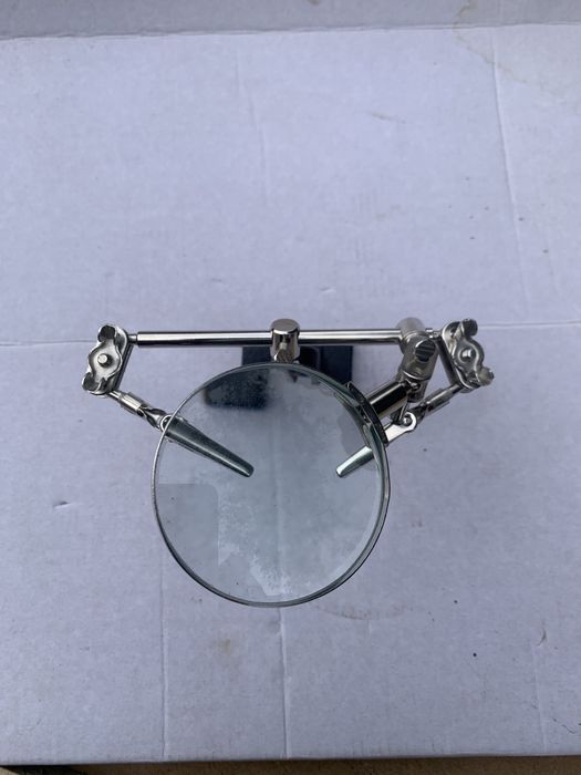 Трейтя рука для пайки