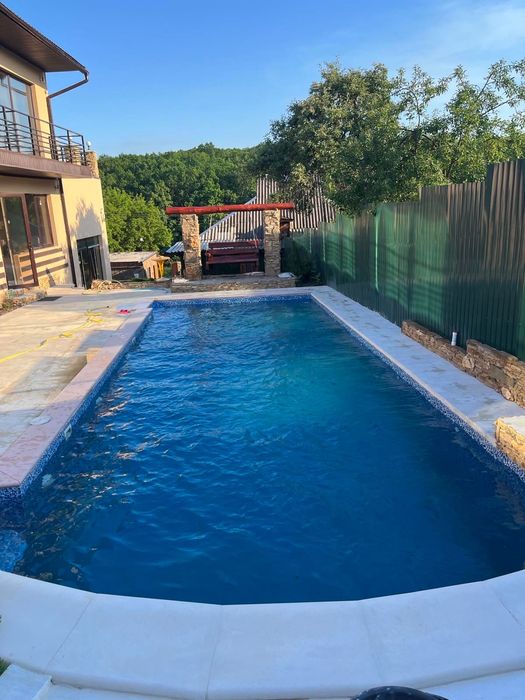 Сдам уютный дом  с баней  На берегу пруда.