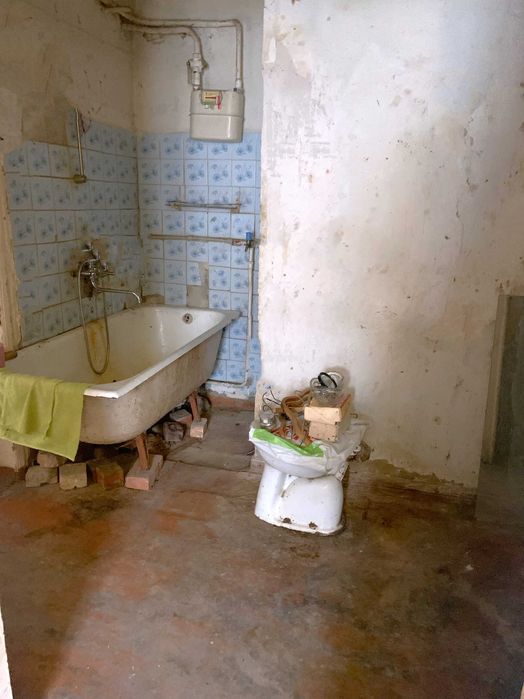 Елітний Центр. Парк Перемога/Співоче Поле. Закритий двір. Окремий вхід