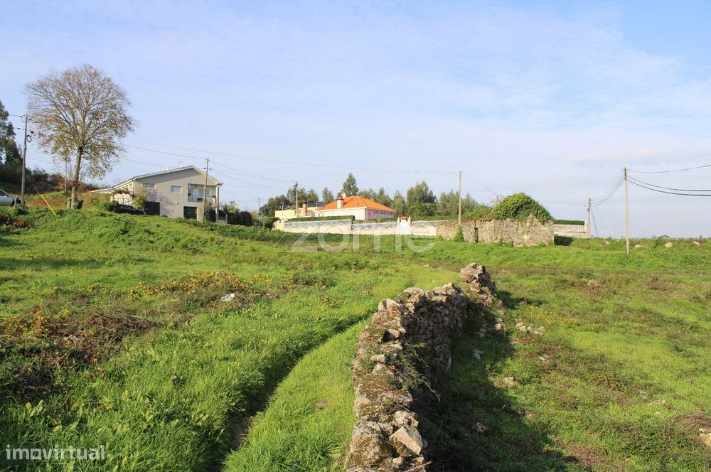 Terreno para Construção em Lustosa