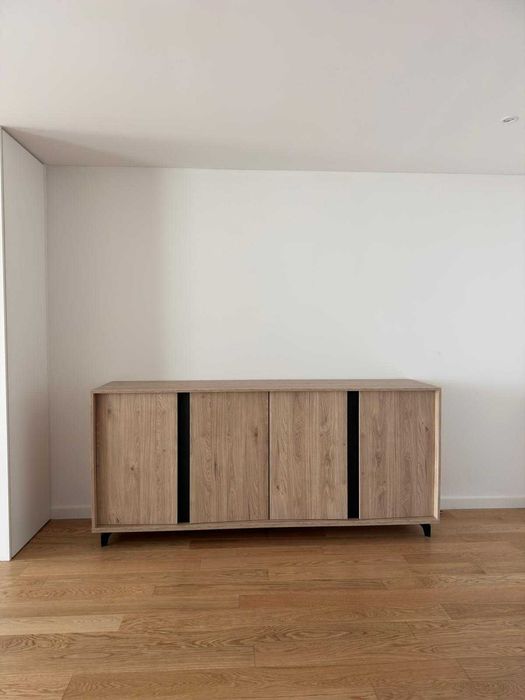 Aparador Design Moderno – Como Novo