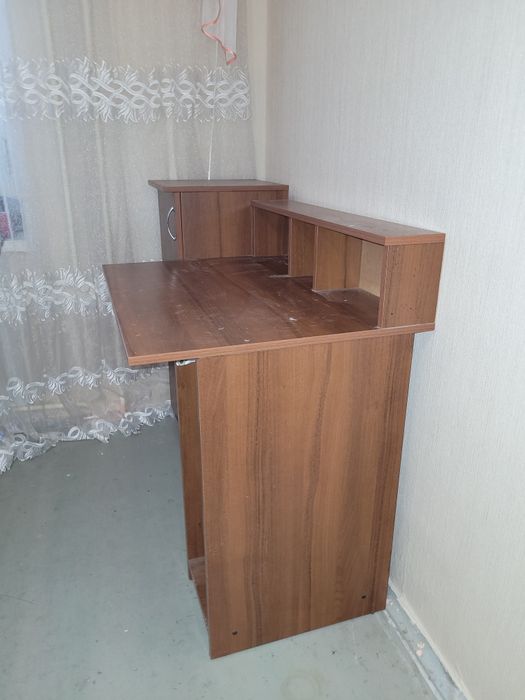 Стол компьютерный Компанит Пи пи