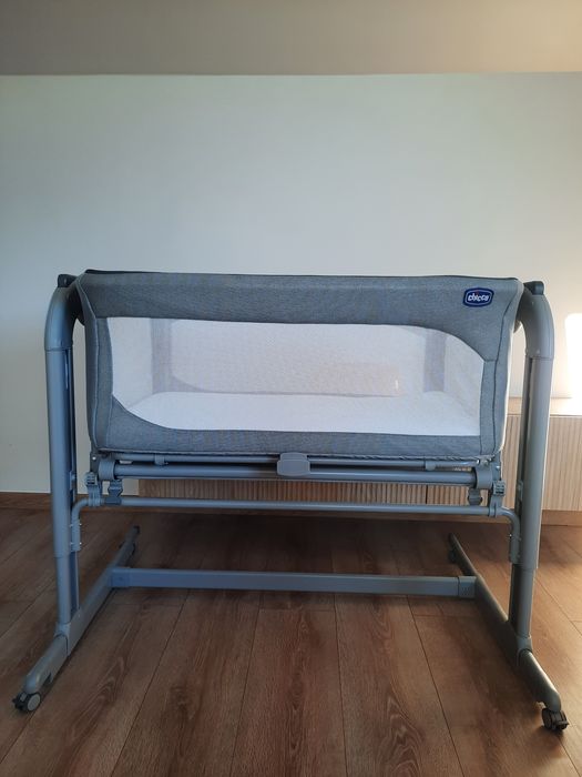 Łóżeczko dostawne Chicco Next2Me Magic Cool Grey