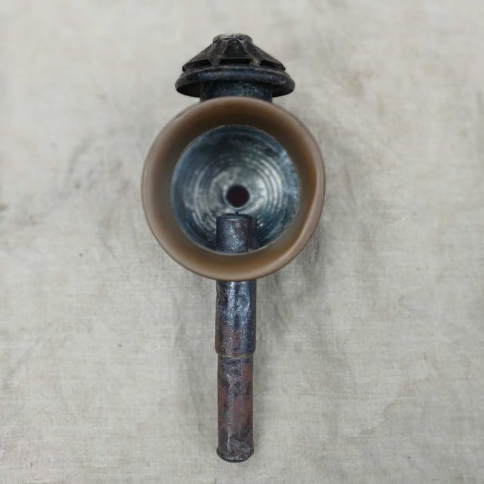 Stara lampa powozowa na świeczkę