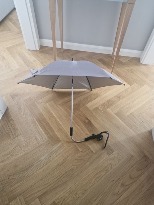Parasolka przeciwsłoneczna do wózka