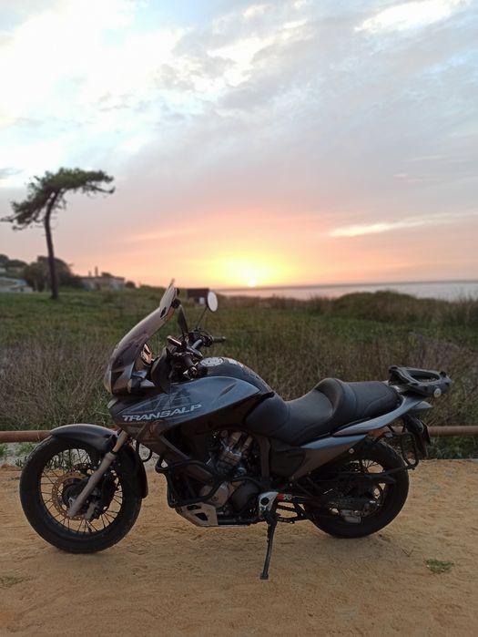 Transalp XL 700 VA Abs resivão feita agora fatura a comprovar
