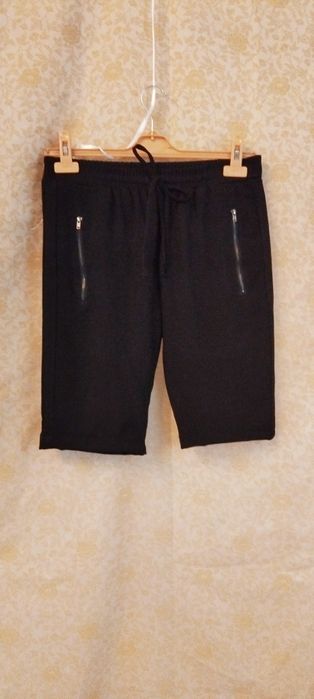 Spodenki czarne dłuższe rozm. M