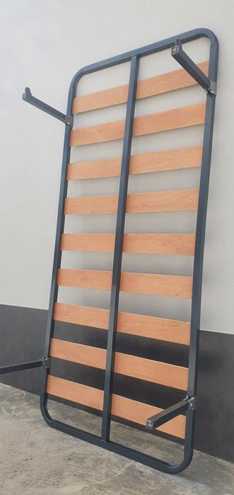 Estrado com pés 0.90x2.00