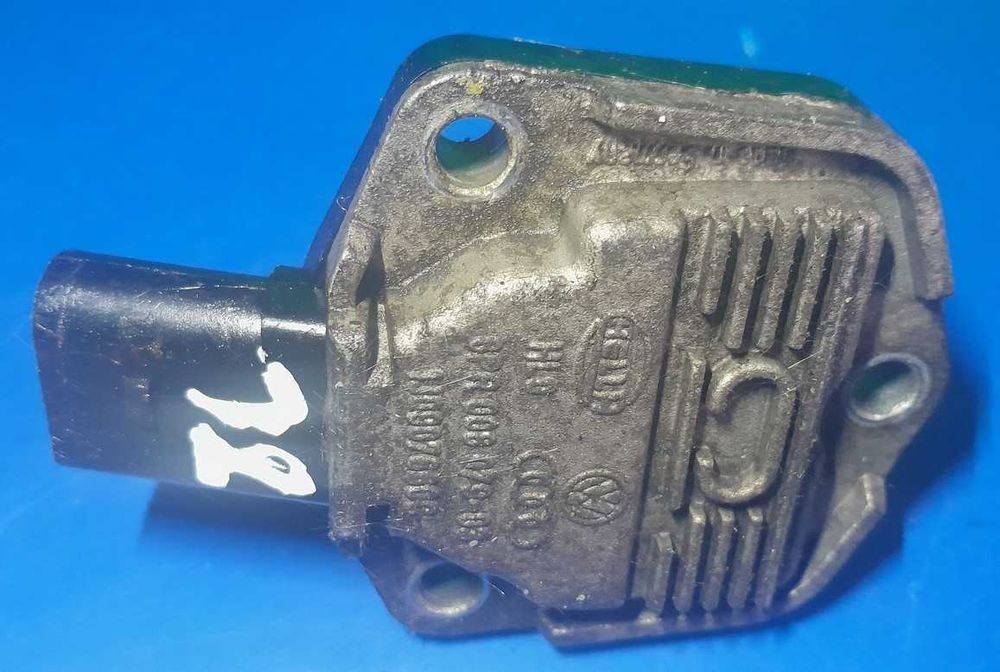 Czujnik poziomu oleju 1J0'907660C Audi Vw Seat Skoda 1J0'907660B