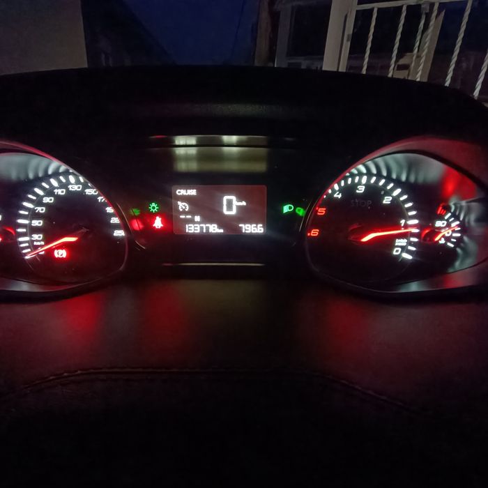 Peugeot 308 GT LINE — photo 4