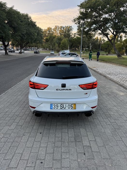 seat leon look cupra — photo 4