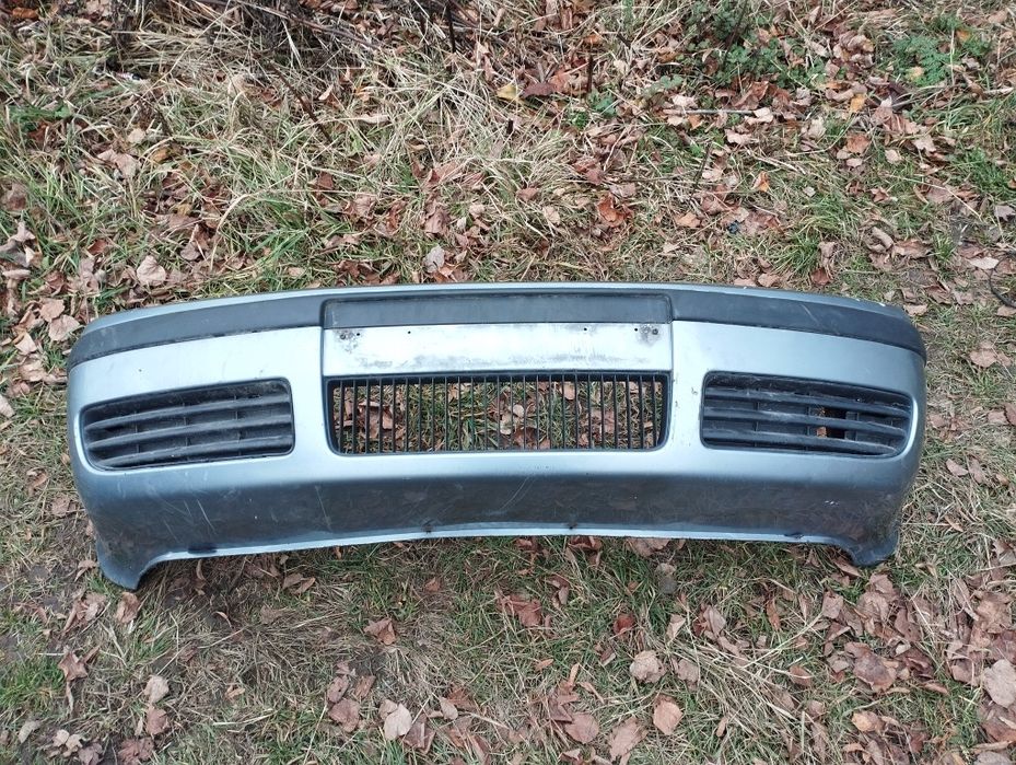 Передній бампер Шкода Октавія Тур рест