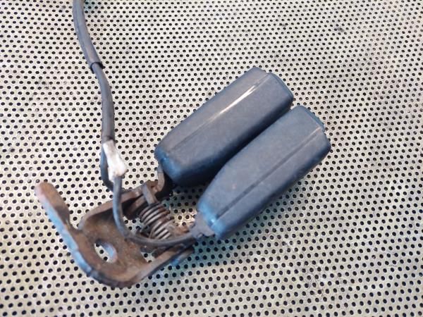 Encaixe de cinto trás esquerdo PEUGEOT 207 (WA_, WC_)