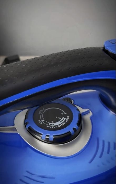 МОЩНЫЙ! Утюг паровой с керамической подошвой, праска, отпариватель