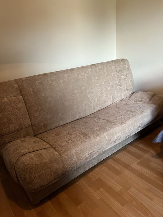 Wersalka, kanapa rozkladana