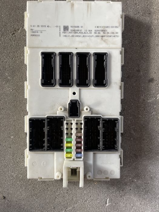 BMW 9315685 FEM moduł komputer sterownik skrzynka bezpieczników
