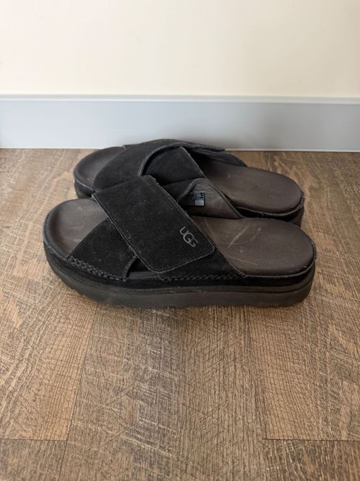 Klapki UGG rozmiar 40