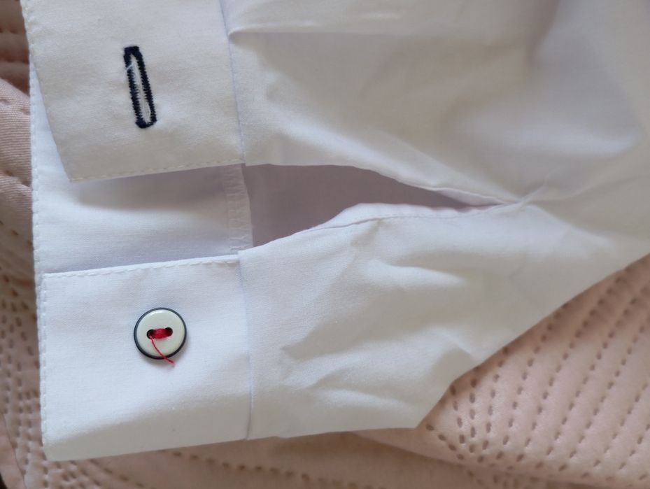 Elegancka koszula biała