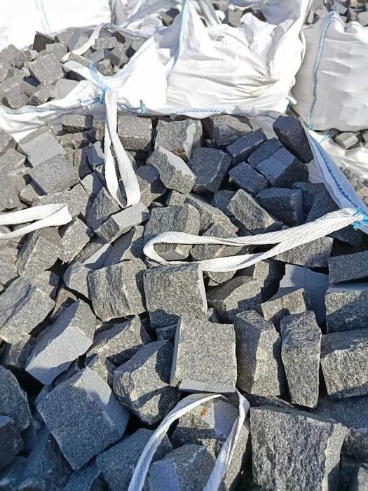 Бруківка гранітна 10х10х5 габро, покост, лізник. Шашка