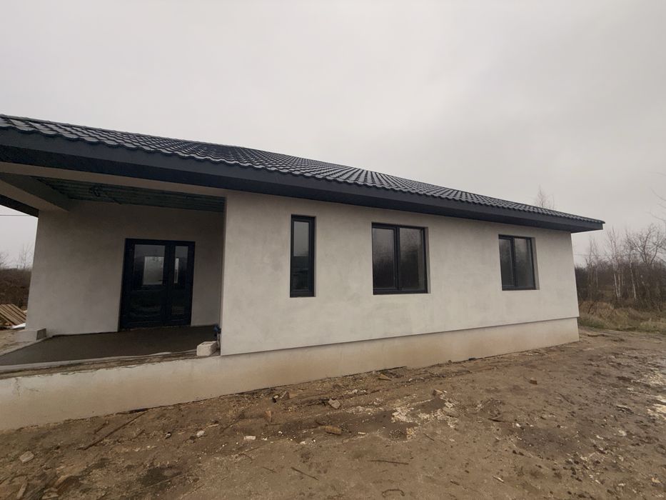 Сучасний будинок у Житомирі