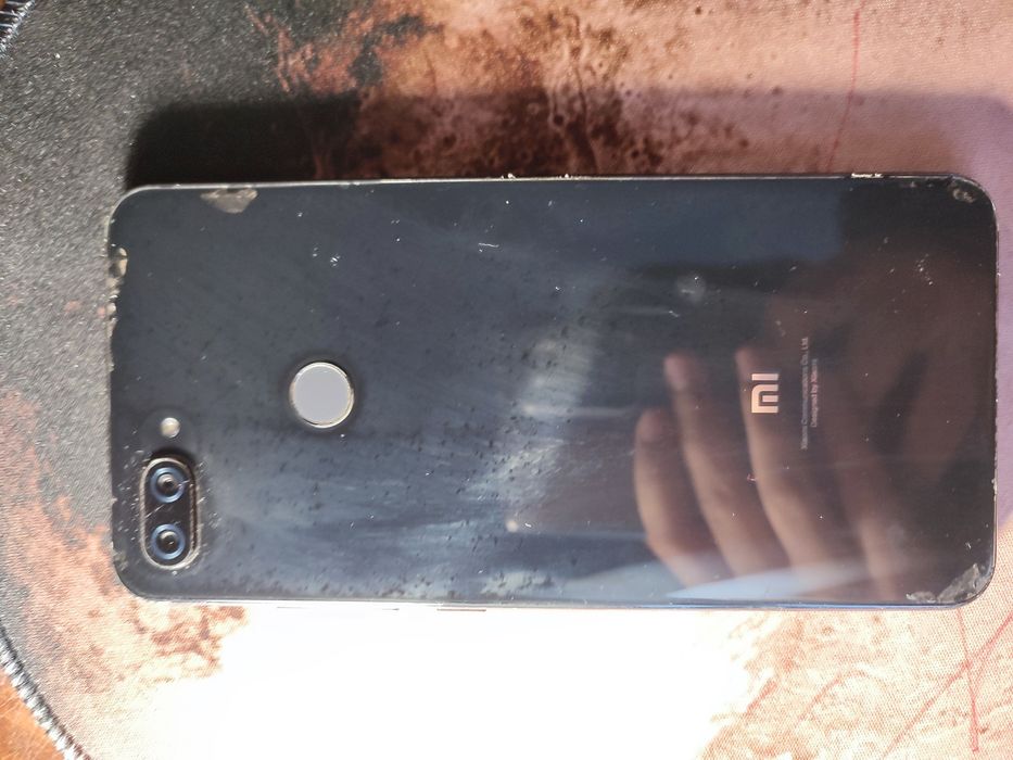 Xiaomi Mi 8 Lite 4/64 з розбитим сенсором