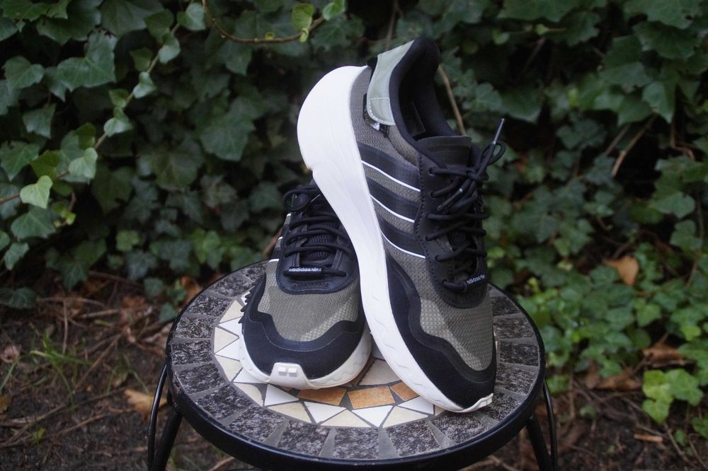 Buty Adidas roz.38,2/3