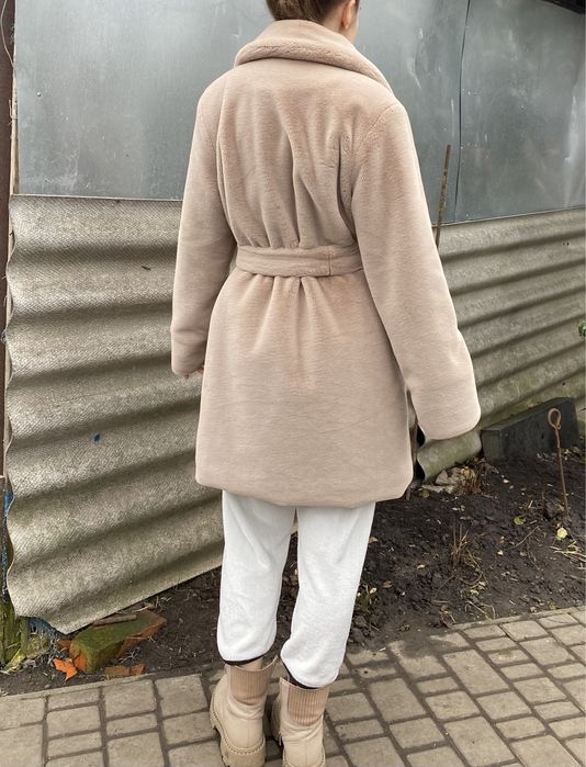 Продам теплу шубу