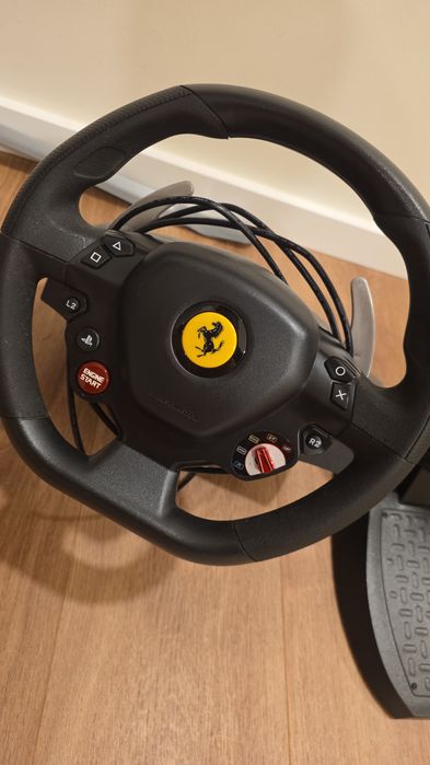 Volante com pedais thrustmaster t80 como novo