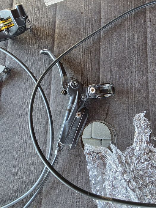 Zestaw hamulce hydrauliczne sram code rs + tarcze + oliwki plug and go