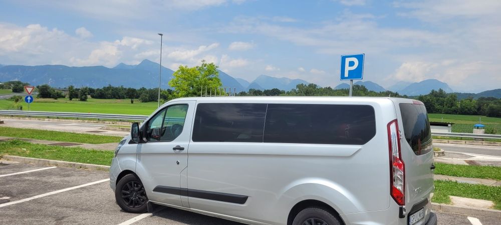 Wynajem wypożyczalnia bus 9 osobowy AUTOMAT, samochody 5 osobowe