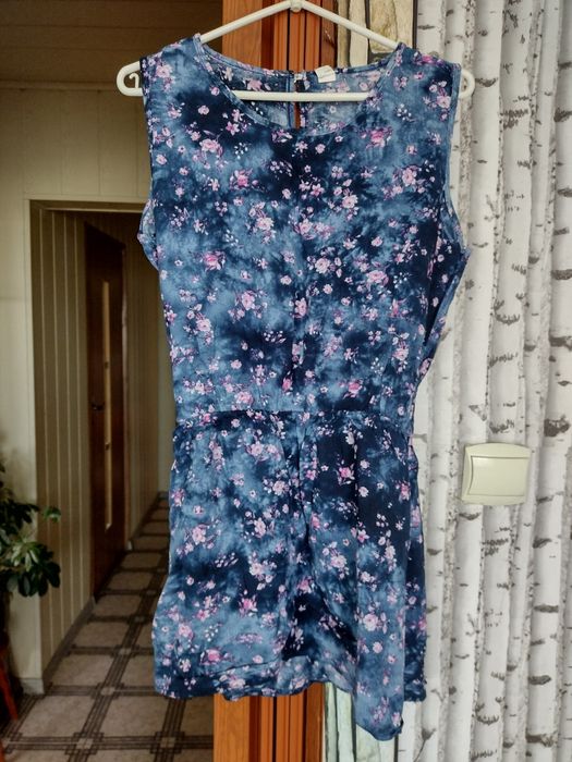 Tunika bez rękawów w kwiaty