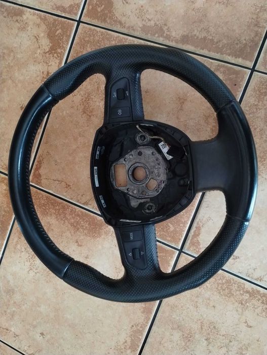 Kierownica skóra  Audi A4 B5 A5 8T