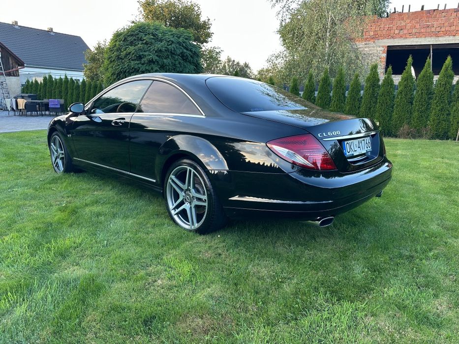 Mercedes CL 600 V12 super stan