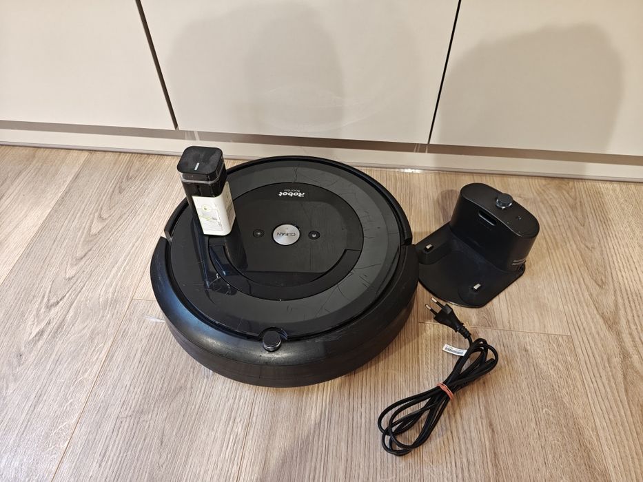Robot sprzątający Roomba E5