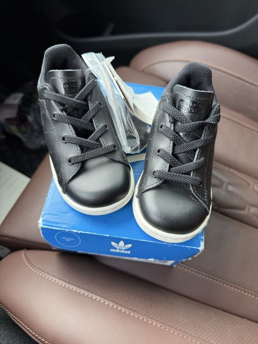 Оригинальные кроссовки Adidas Stan Smith