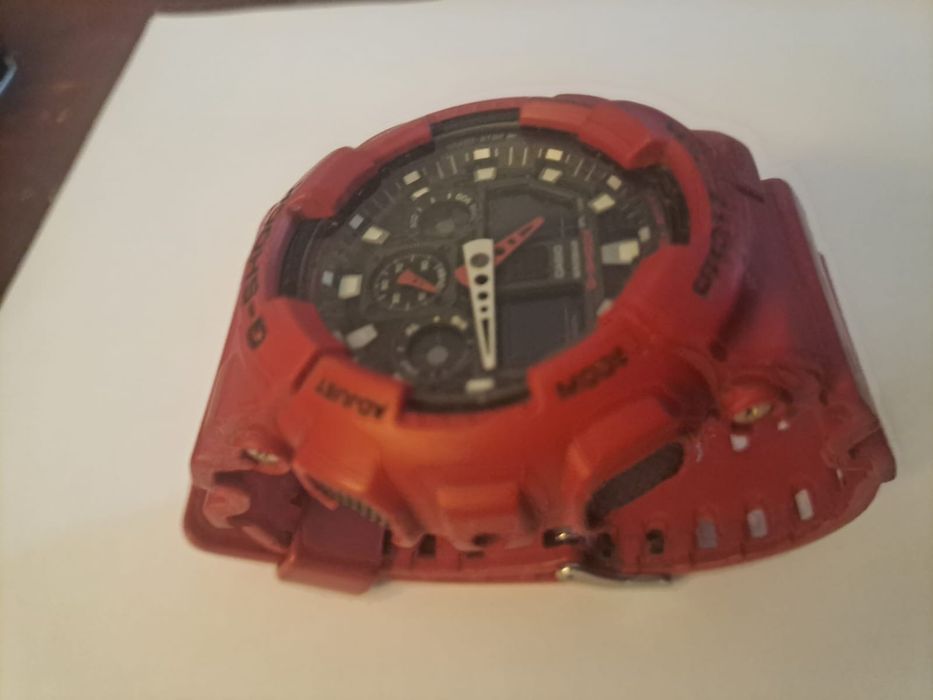 Casio G-Shock GA-110 / Red Edition – pancerny, masywny, 20BAR!