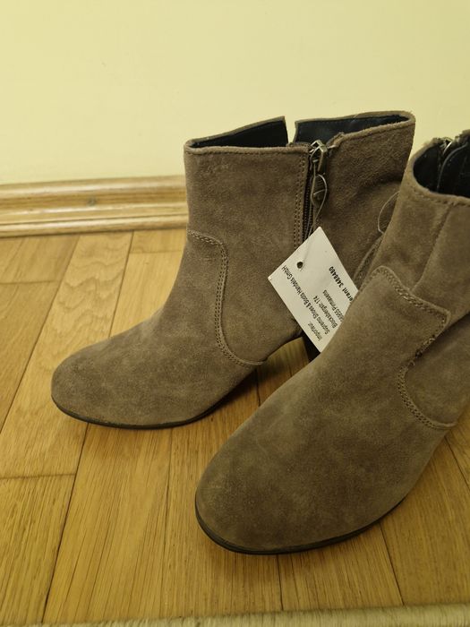 Козаки 39 розмір, повністю шкіряні