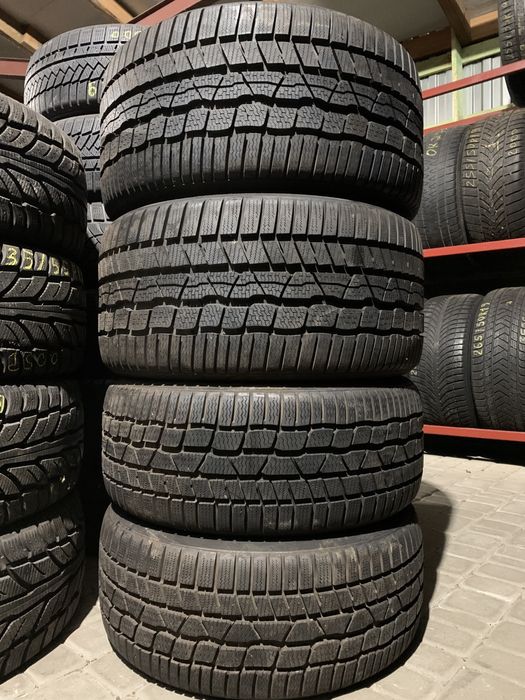 Різноширокі 235/35R19 i 295/30R19 Continental WinterContact TS830P