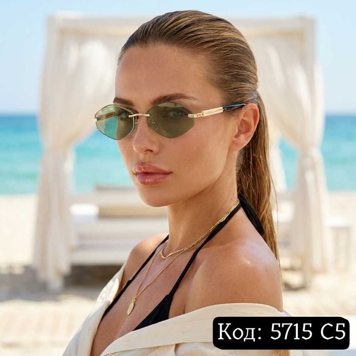 Жіночі сонцезахисні окуляри UV400 зелені Код 5715 C5