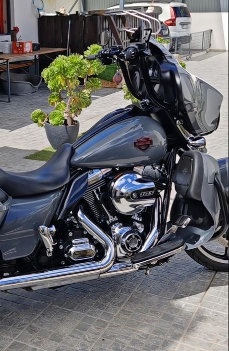 Harley Davidson street glide special