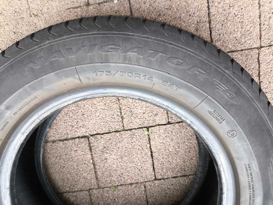 Opony Całoroczne 175/70R14 Dębica Navigator 3