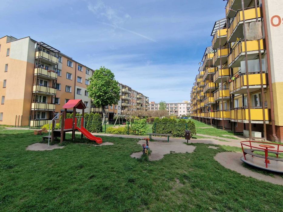 Wynajem 2 Pokoje, Balkon, IV P. Os. Hallera, Stargard.