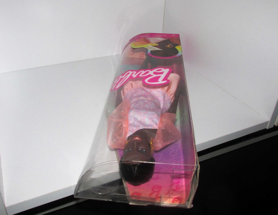 Barbie Fashionistas 216 MATTEL
