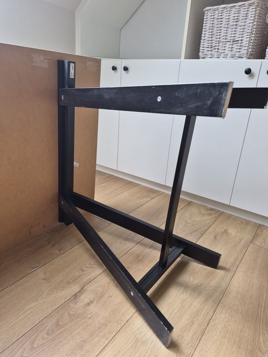Biurko IKEA na kozłach